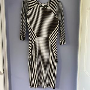 Fitted and very comfortable DVF midi dress